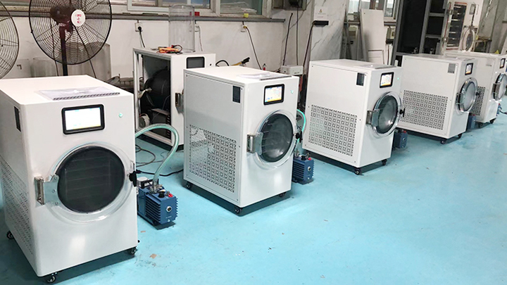 freeze dryer manufacturer